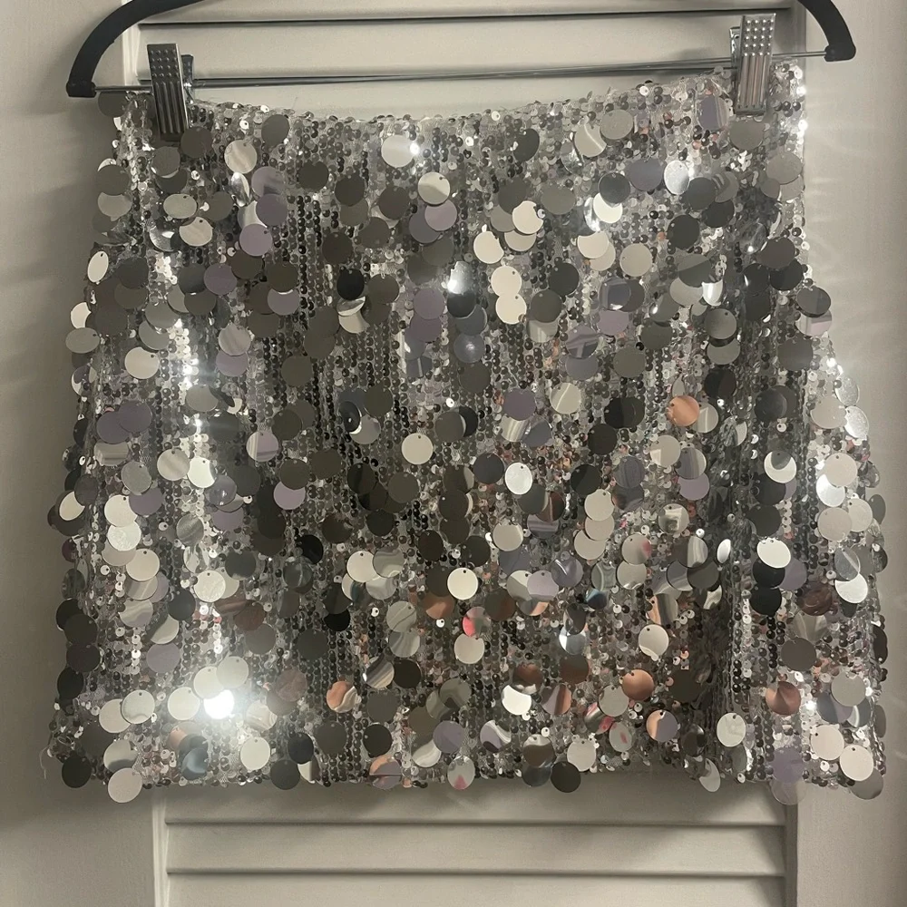 Size Large Disco Ball Mini Skirt, Side Zip Extra Stretch - Picture 2 of 4